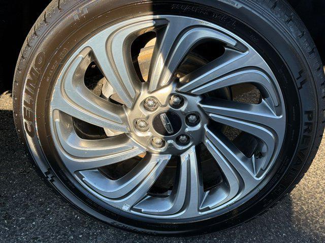 used 2024 Lincoln Navigator car, priced at $57,499