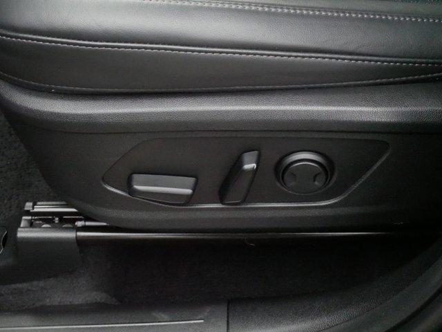 used 2023 Kia Sorento car, priced at $25,987