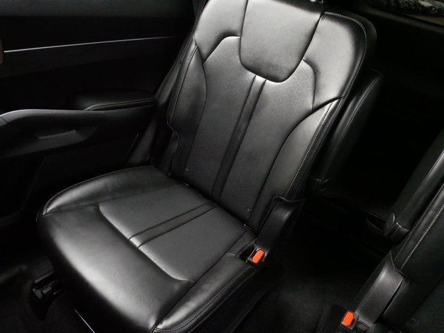 used 2023 Kia Sorento car, priced at $25,987