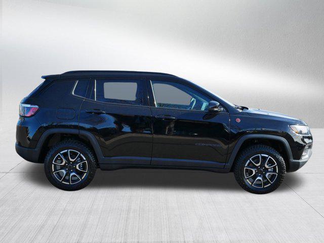 new 2026 Jeep Compass car, priced at $33,322