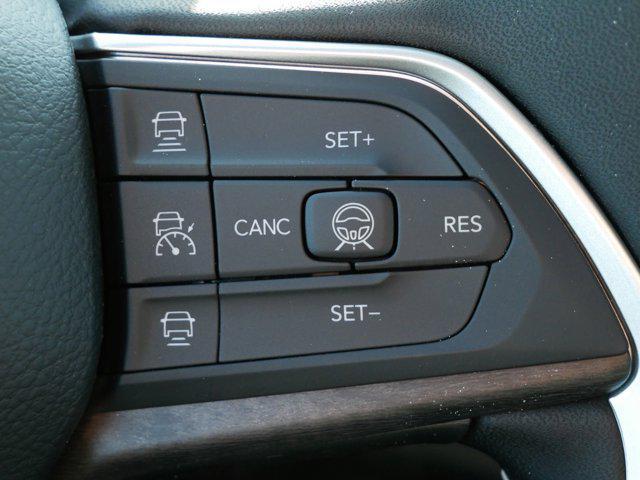 new 2026 Jeep Grand Cherokee car, priced at $46,301