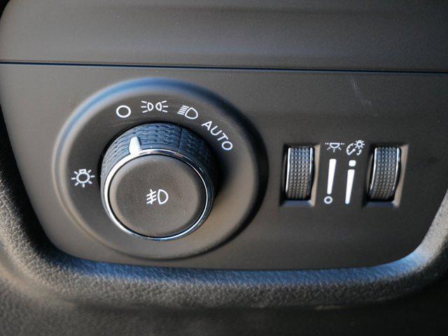 new 2026 Jeep Grand Cherokee car, priced at $46,301