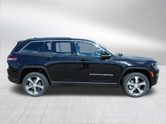 new 2025 Jeep Grand Cherokee car, priced at $49,522