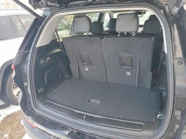 used 2023 Jeep Grand Cherokee L car, priced at $32,587