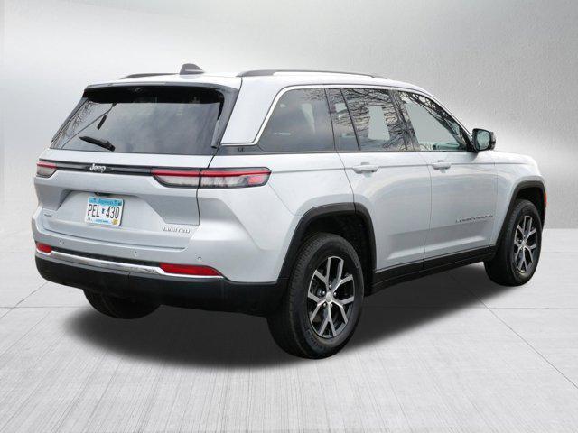 used 2023 Jeep Grand Cherokee car, priced at $28,998