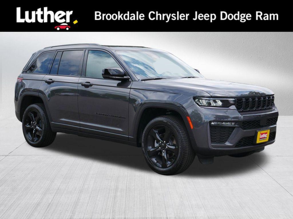 new 2026 Jeep Grand Cherokee car, priced at $43,943
