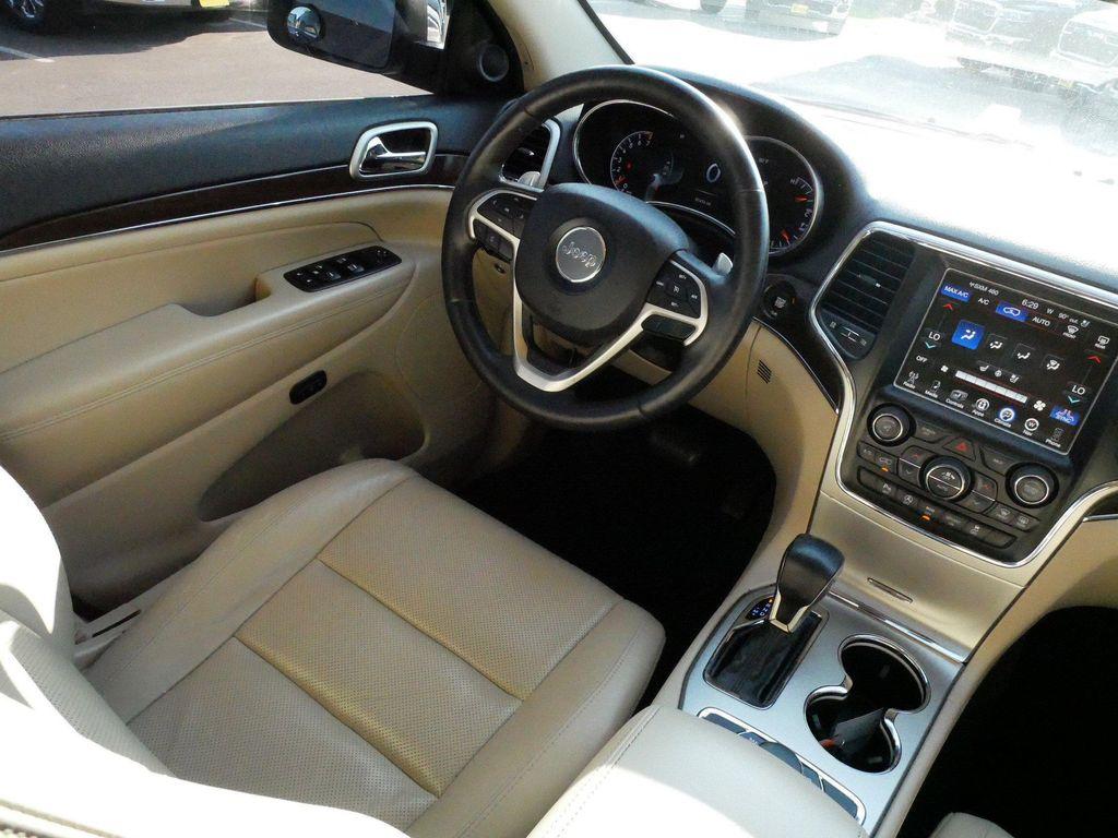 used 2017 Jeep Grand Cherokee car, priced at $17,347