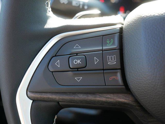 new 2025 Jeep Grand Cherokee car, priced at $43,854