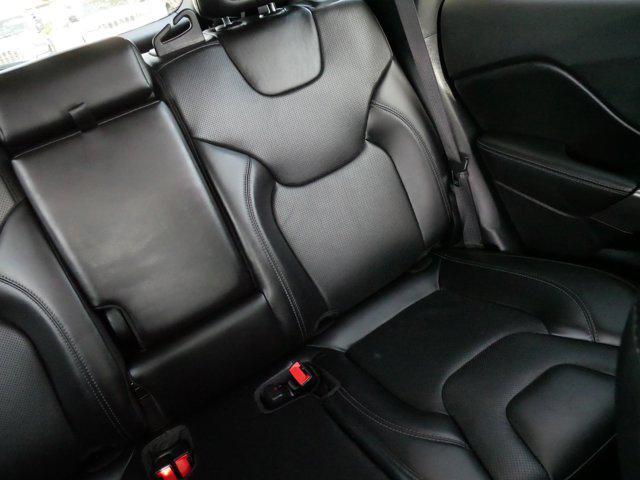 used 2020 Jeep Cherokee car, priced at $18,048