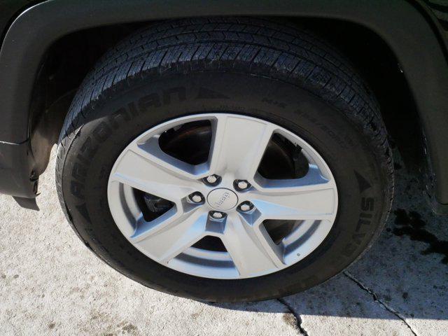 used 2022 Jeep Compass car, priced at $20,898