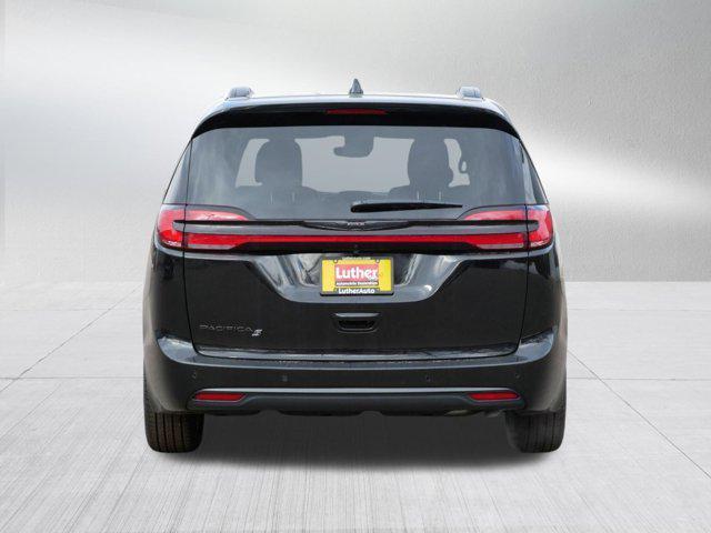 new 2026 Chrysler Pacifica car, priced at $42,215