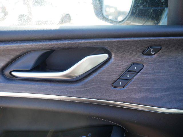 new 2025 Jeep Grand Cherokee car, priced at $54,832