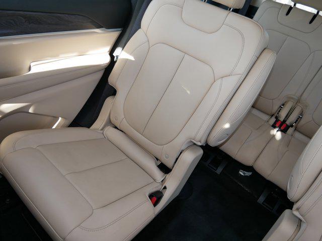 used 2021 Jeep Grand Cherokee L car, priced at $28,498