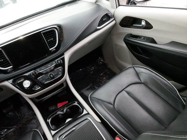 used 2023 Chrysler Pacifica car, priced at $27,898