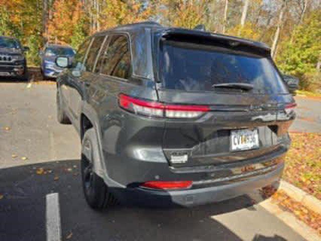 used 2023 Jeep Grand Cherokee car, priced at $33,965