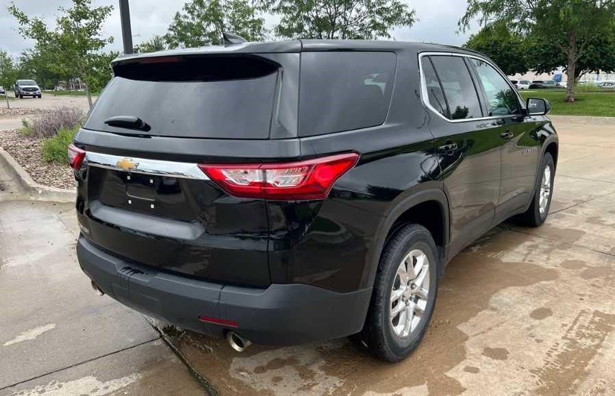 used 2020 Chevrolet Traverse car, priced at $22,247