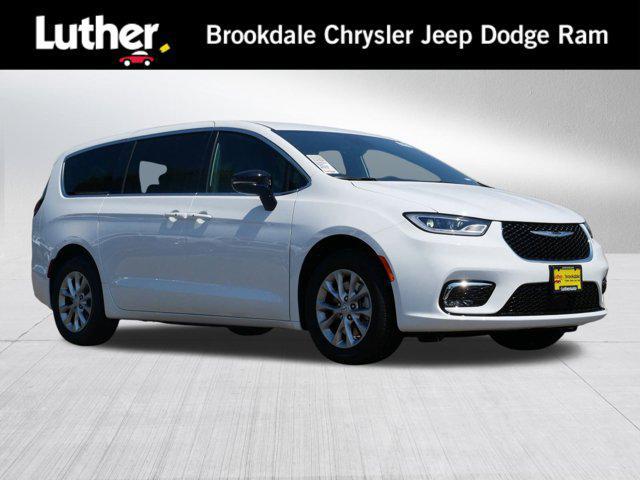 new 2026 Chrysler Pacifica car, priced at $43,122