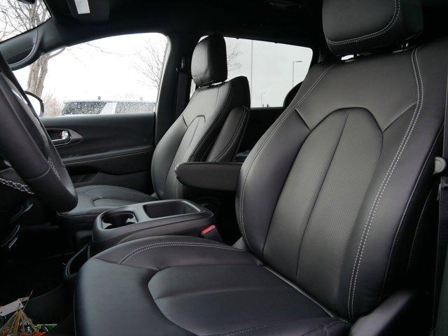 new 2026 Chrysler Pacifica car, priced at $42,372
