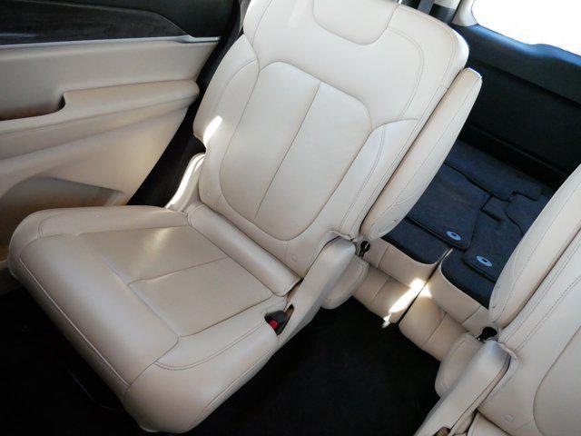 used 2021 Jeep Grand Cherokee L car, priced at $28,498