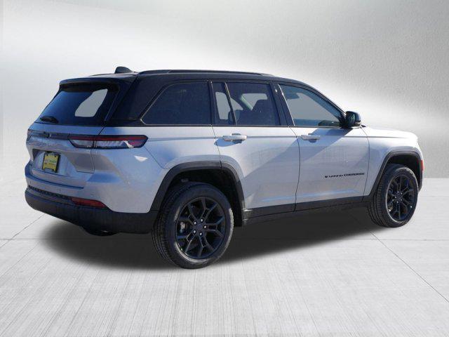 new 2025 Jeep Grand Cherokee car, priced at $47,618