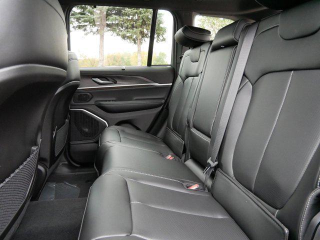 new 2025 Jeep Grand Cherokee car, priced at $51,120