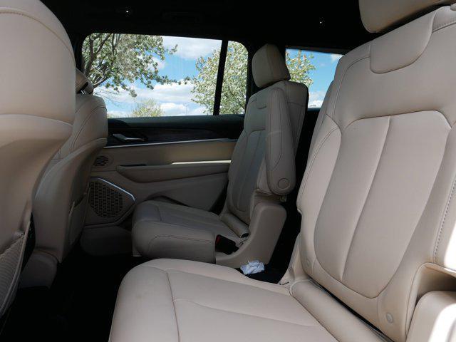 new 2026 Jeep Grand Cherokee L car, priced at $44,564
