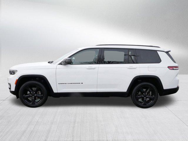 used 2023 Jeep Grand Cherokee L car, priced at $30,998