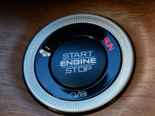 new 2025 Jeep Grand Cherokee car, priced at $60,425