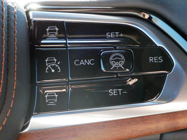 new 2025 Jeep Grand Cherokee car, priced at $60,425