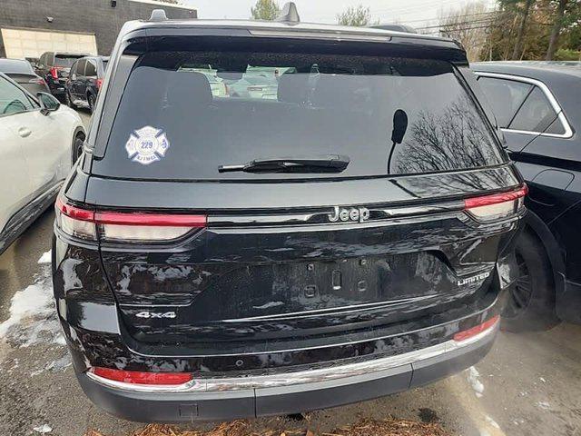 used 2022 Jeep Grand Cherokee car, priced at $30,587