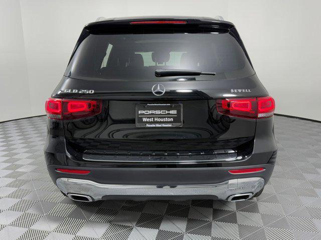 used 2021 Mercedes-Benz GLB 250 car, priced at $25,999