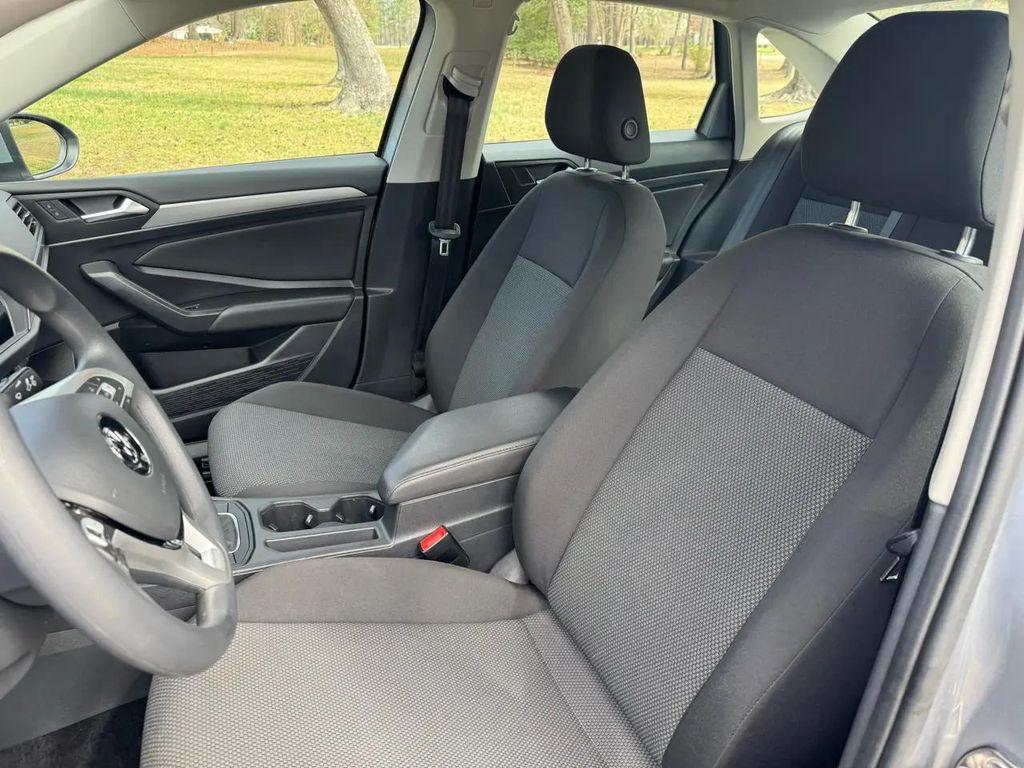 used 2021 Volkswagen Jetta car