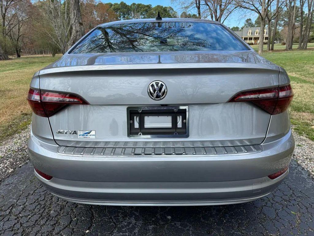 used 2021 Volkswagen Jetta car