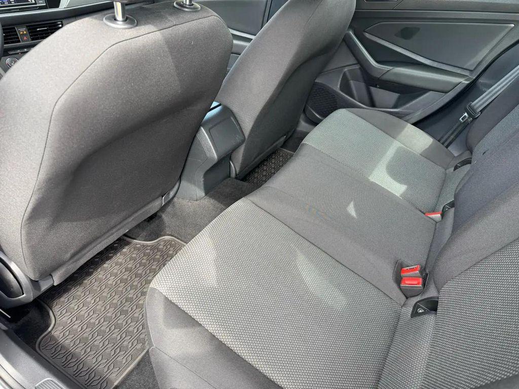 used 2021 Volkswagen Jetta car