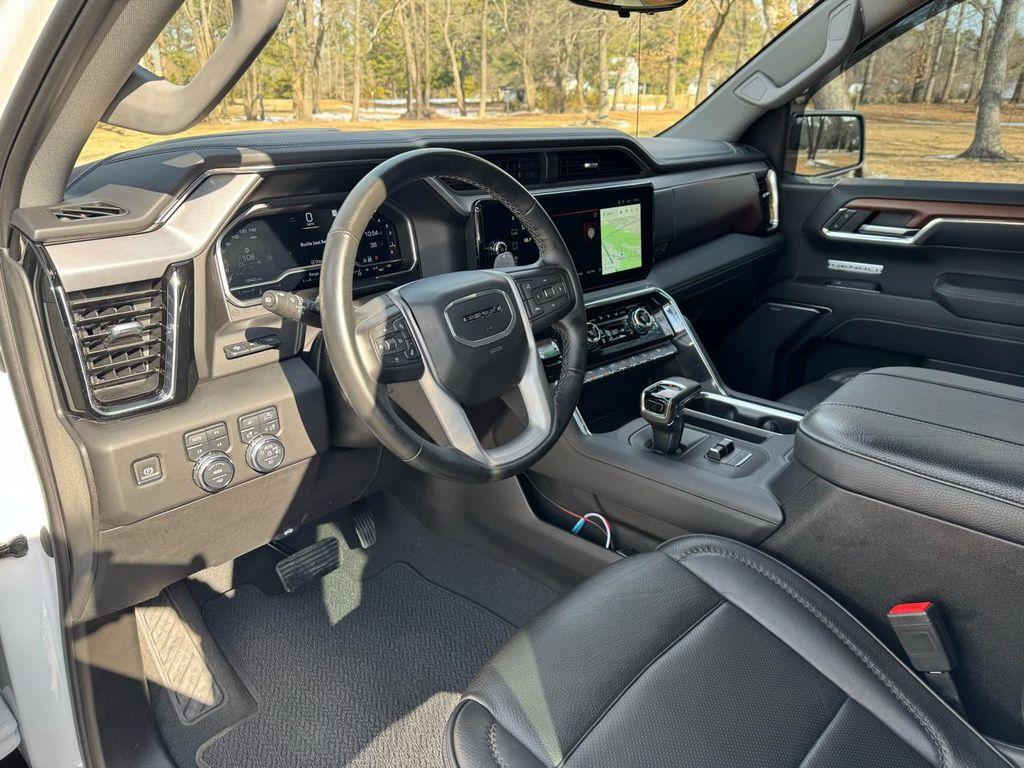 used 2023 GMC Sierra 1500 car, priced at $56,977