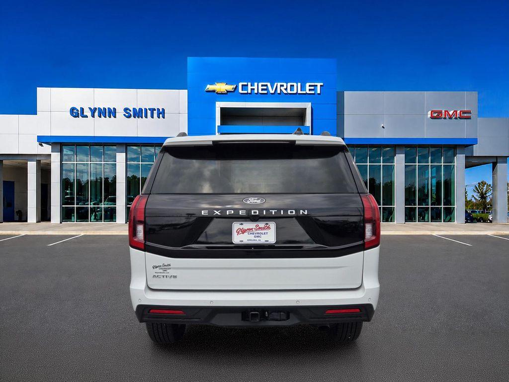 used 2026 Ford Expedition car