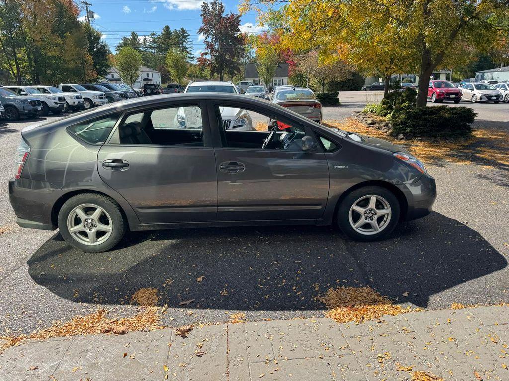 used 2009 Toyota Prius car, priced at $7,990