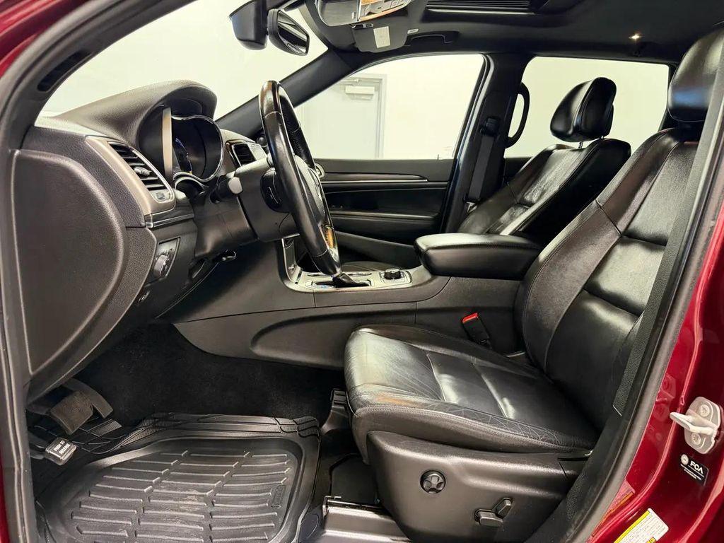 used 2022 Jeep Grand Cherokee car, priced at $26,000