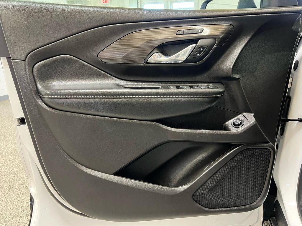 used 2024 GMC Terrain car, priced at $23,000