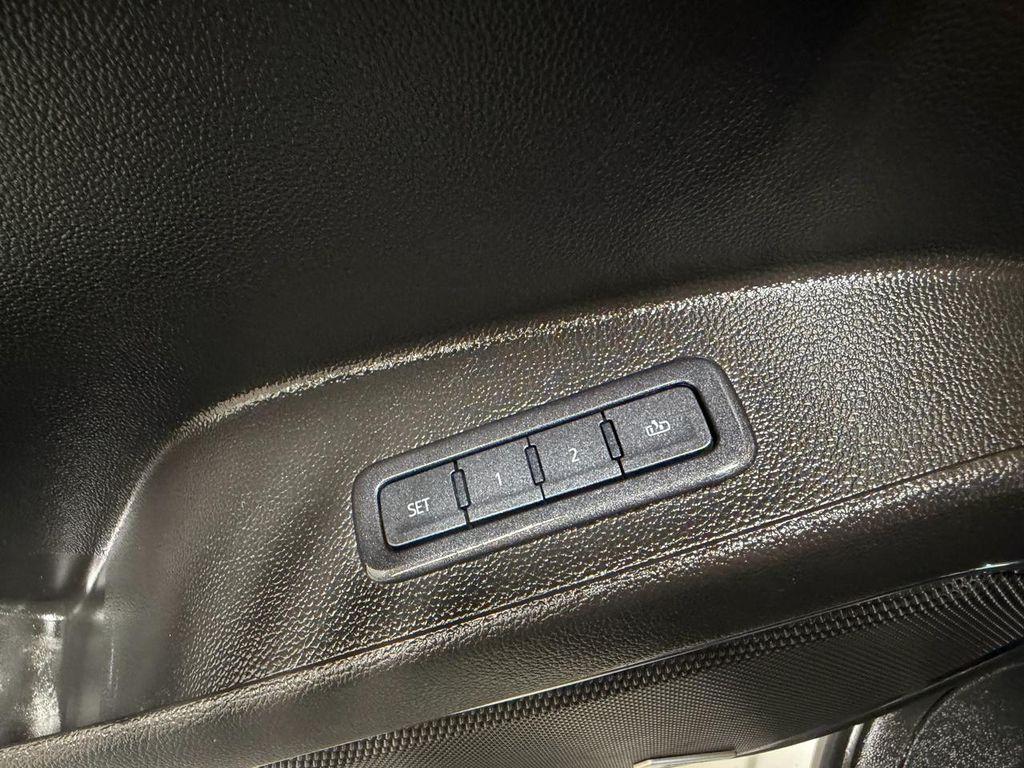 used 2019 GMC Yukon XL car, priced at $25,000