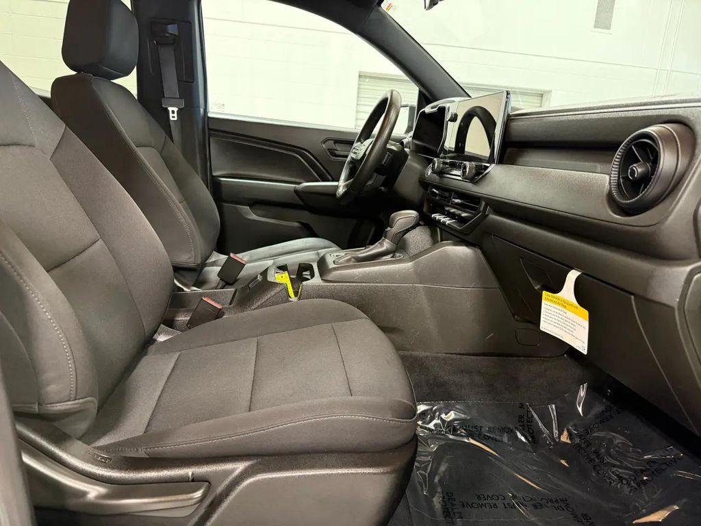 used 2023 Chevrolet Colorado car, priced at $26,000