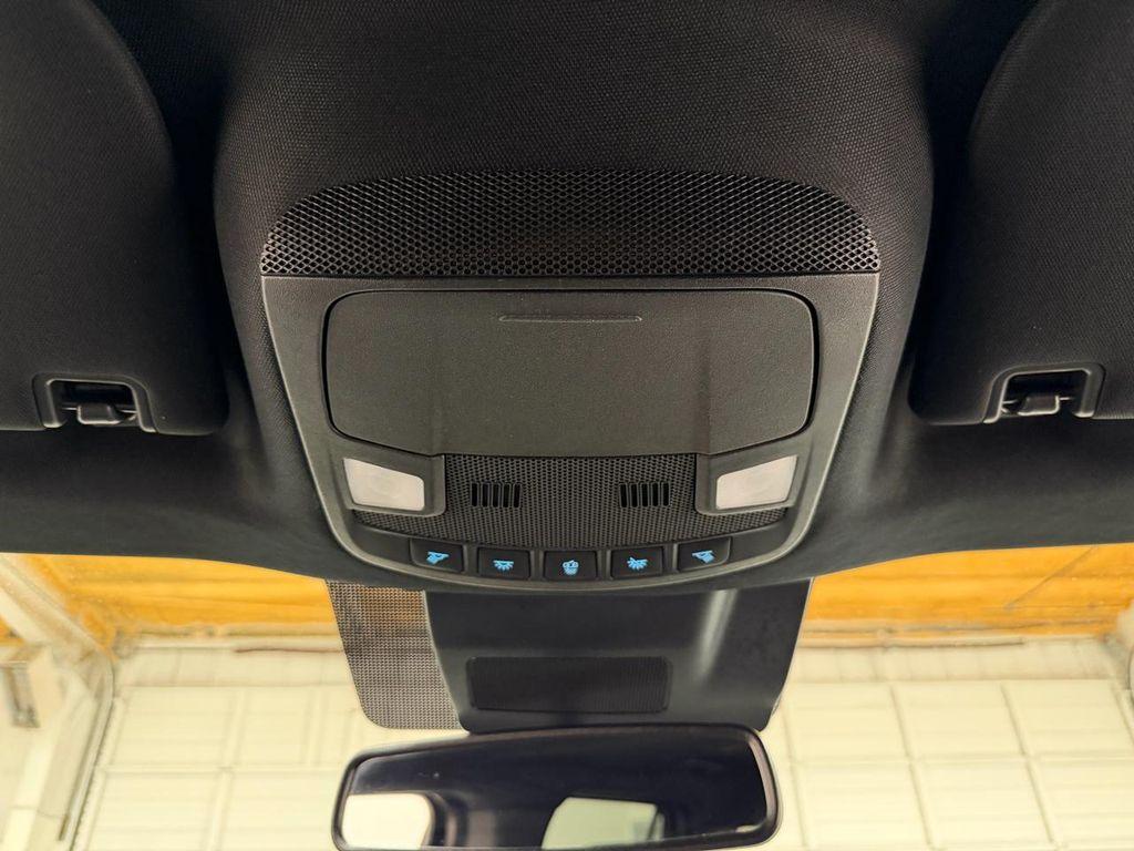 used 2021 Ford Expedition car, priced at $30,000