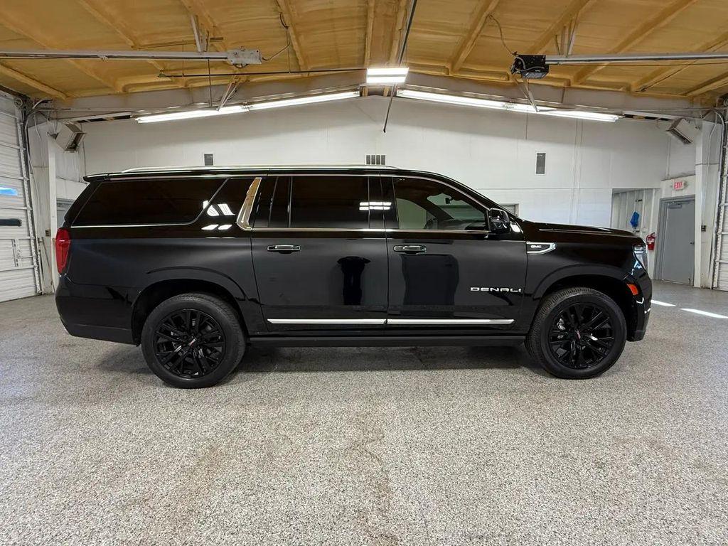 used 2021 GMC Yukon XL car, priced at $44,000