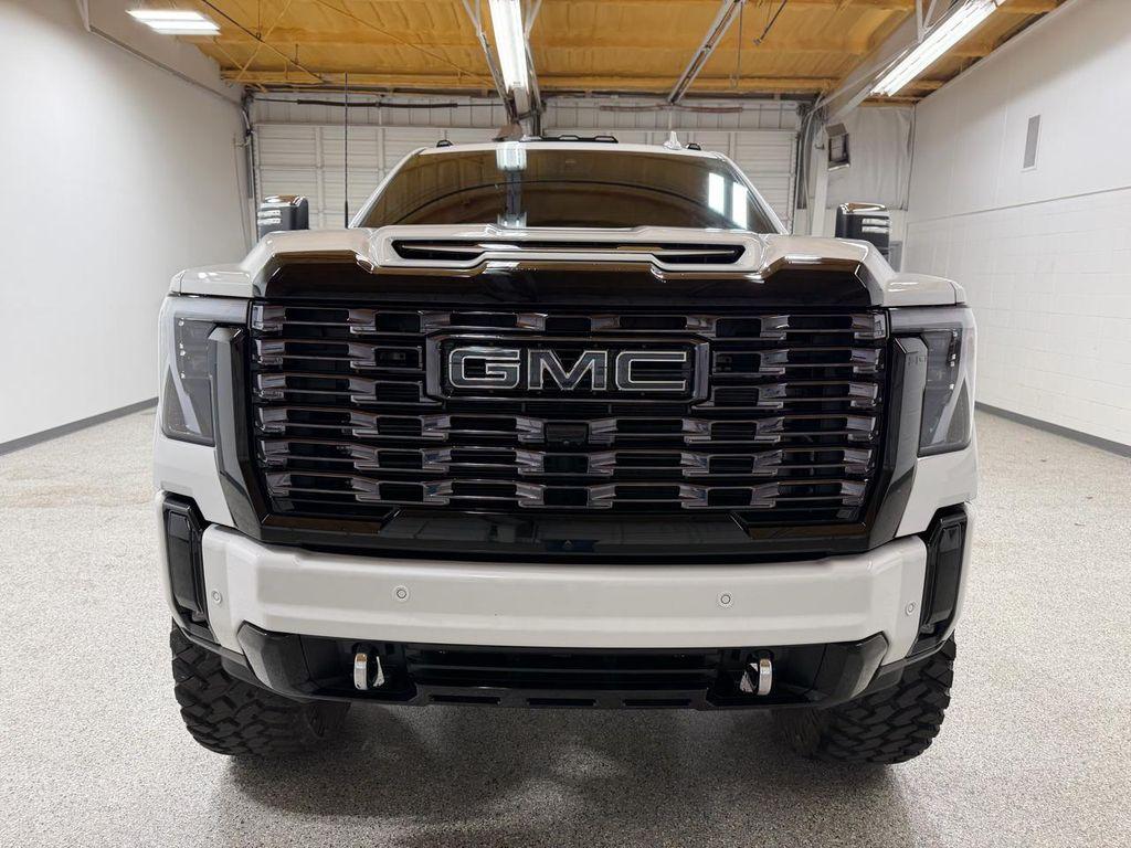 used 2025 GMC Sierra 2500 car, priced at $95,000