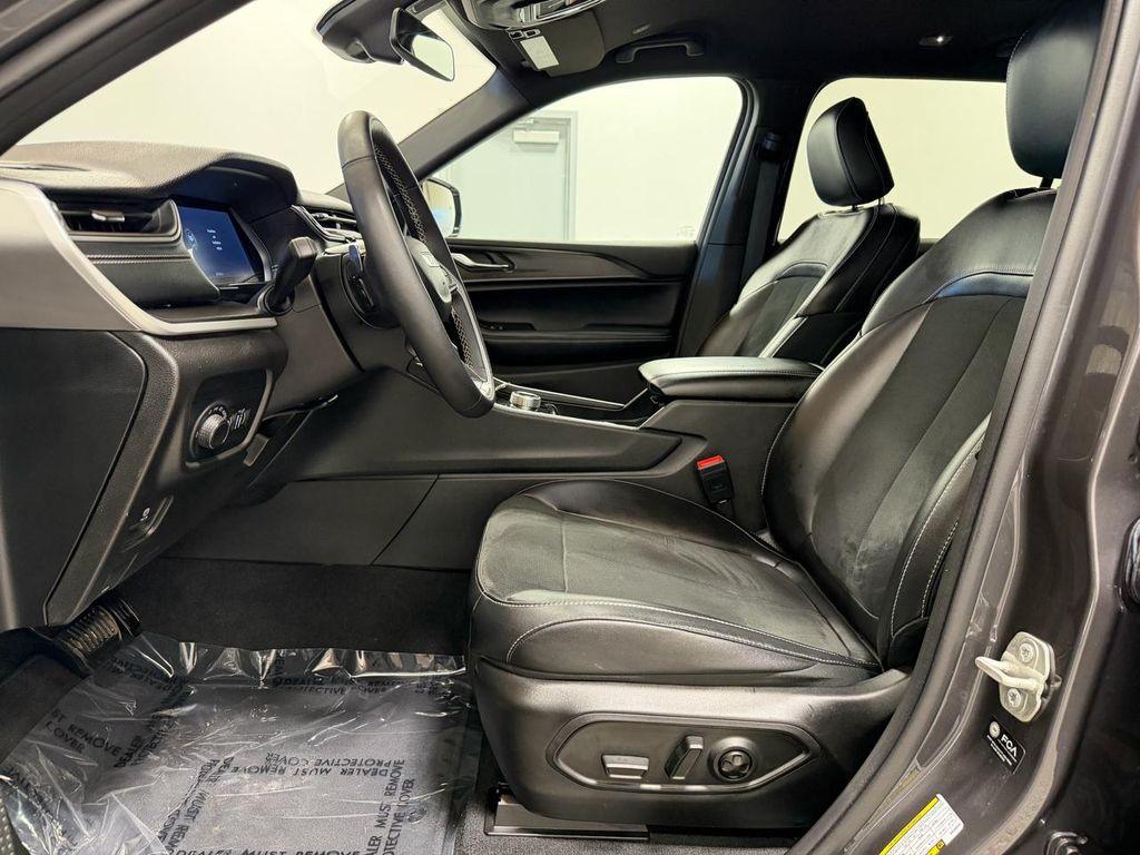 used 2024 Jeep Grand Cherokee L car, priced at $32,000