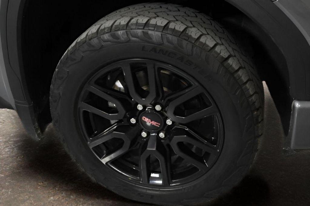 used 2021 GMC Sierra 1500 car, priced at $31,500