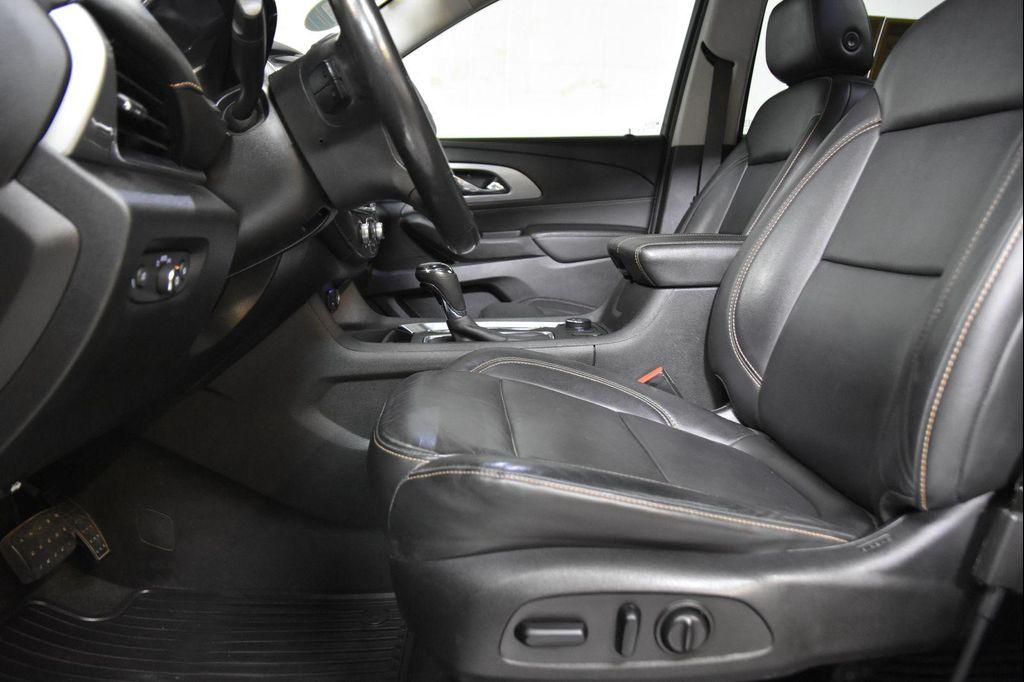 used 2019 Chevrolet Traverse car, priced at $18,998