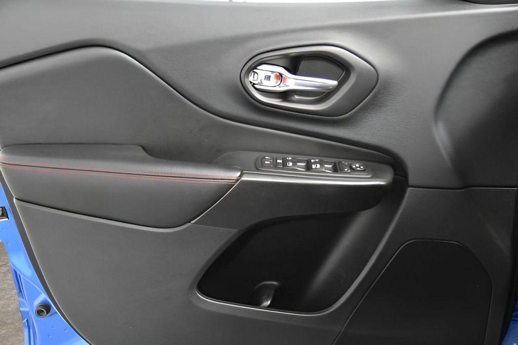 used 2019 Jeep Cherokee car, priced at $19,995