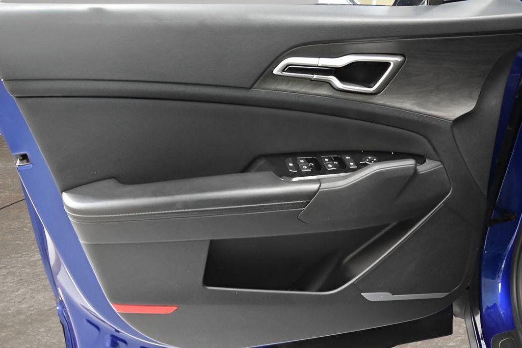 used 2024 Kia Sportage car, priced at $25,499