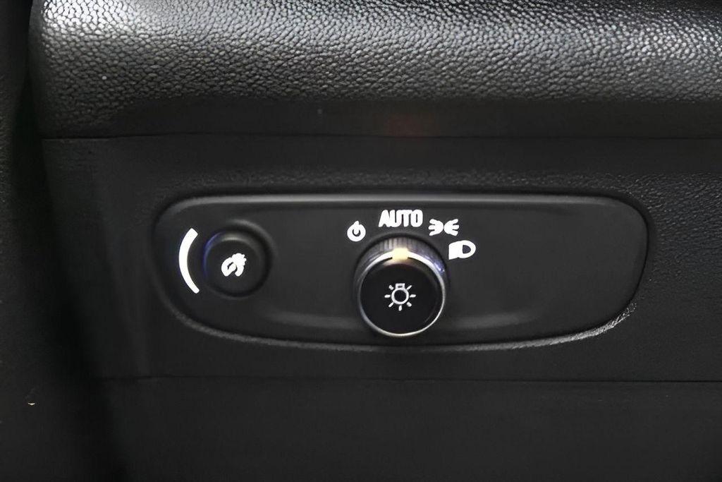 used 2023 Buick Envision car, priced at $23,000